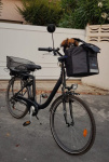 A bicyclette